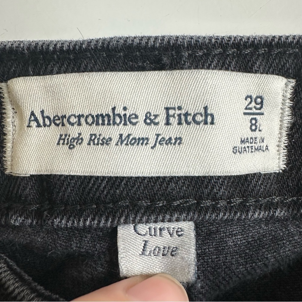 Abercrombie & Fitch Curve Love High Rise Mom Jean Black 29 8 Long Distressed - Picture 9 of 11